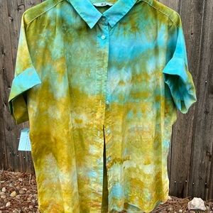 Uniqlo Gold and Blue Ice-Dye Shirt